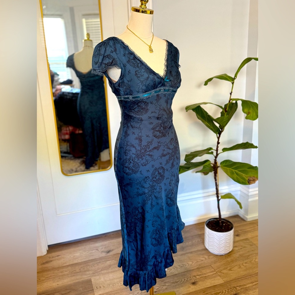 Kimchi Blue Teal Floral Midi Dress in Excellent Condition